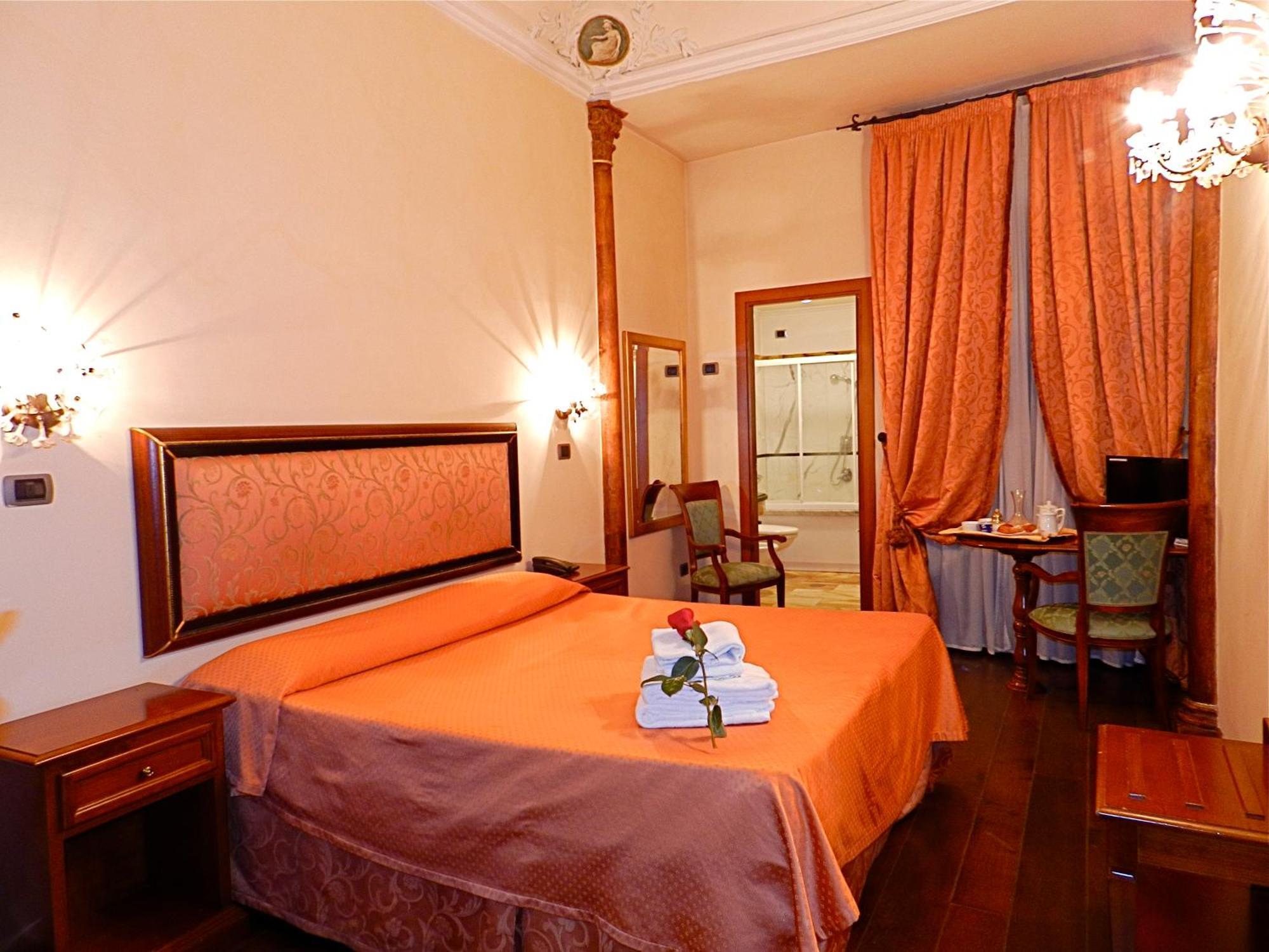 Domus Florentiae Hotel Florencia Exterior foto