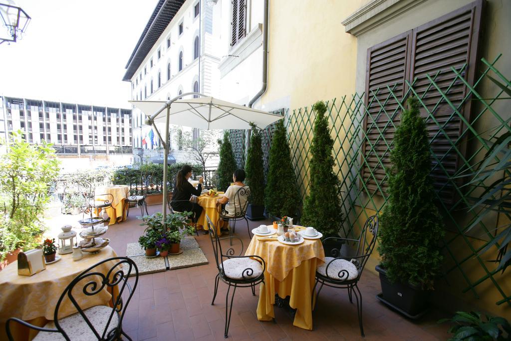 Domus Florentiae Hotel Florencia Exterior foto